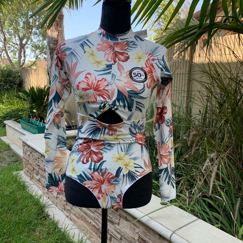 Beach Wear! Rip Curl one piece surf suit!